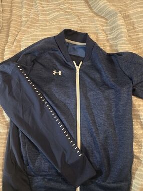 Under Armour Navy Blue Full-Zip Athletic Jacket Cold Gear Medium